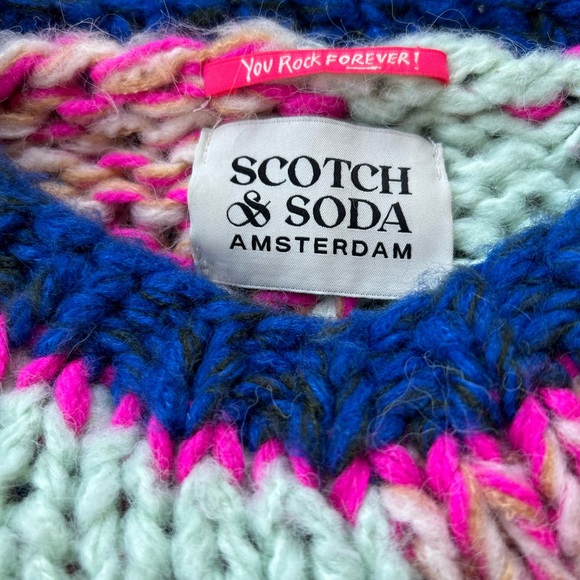 COPY - Funky and Bright Scotch and Soda - Picture 2 of 5